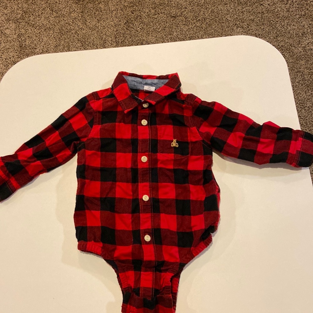 Gap onesie in buffalo plaid red black only used 2 times.